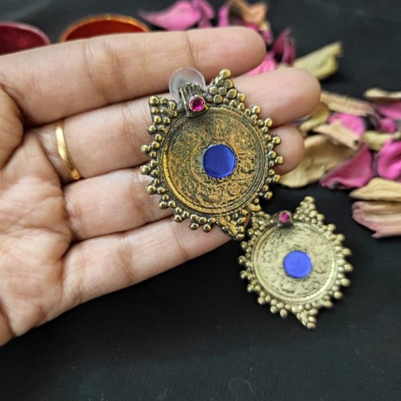 Handmade Afghan Coin Stud Earrings: Vintage Tribal Jewelry - Picture 3 of 5